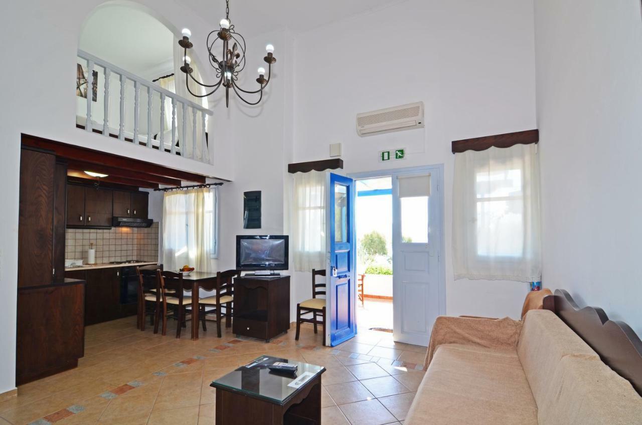 Nikos Sea View Apartments Adamantas  Exterior foto